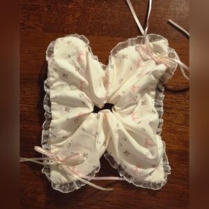 Floral Print Women's Scrunchie